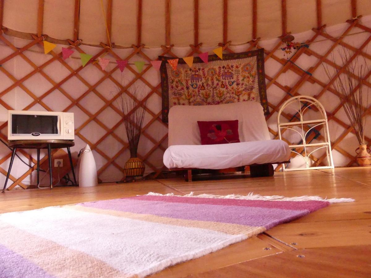 Les Yourtes D'Hotes Plouguiel Dış mekan fotoğraf